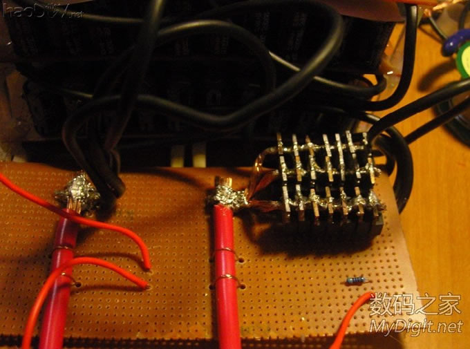 俺也仿照alley兄弟制做了个电容储能点焊机 23楼更新效果图 俺也仿照alley兄弟制做了个电容储能点焊机 23楼更新效果图