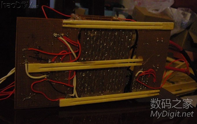 俺也仿照alley兄弟制做了个电容储能点焊机 23楼更新效果图 俺也仿照alley兄弟制做了个电容储能点焊机 23楼更新效果图