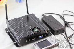 手工打造全金属迷你下载机,手掌