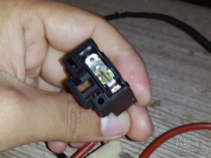 Re:拆38元TOOLSHOP充电圆锯+改装全攻略+使用通用锯片+增加调速功能+开关电源供电方 .. 拆解TOOLSHOP充电圆锯+改装全攻略+使用通用锯片+增加调速功能+开