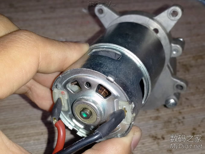 Re:拆38元TOOLSHOP充电圆锯+改装全攻略+使用通用锯片+增加调速功能+开关电源供电方 .. 拆解TOOLSHOP充电圆锯+改装全攻略+使用通用锯片+增加调速功能+开