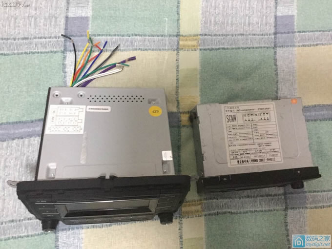 天气暴热,为自己心爱的白光烙铁控制器做一个凉爽的家。