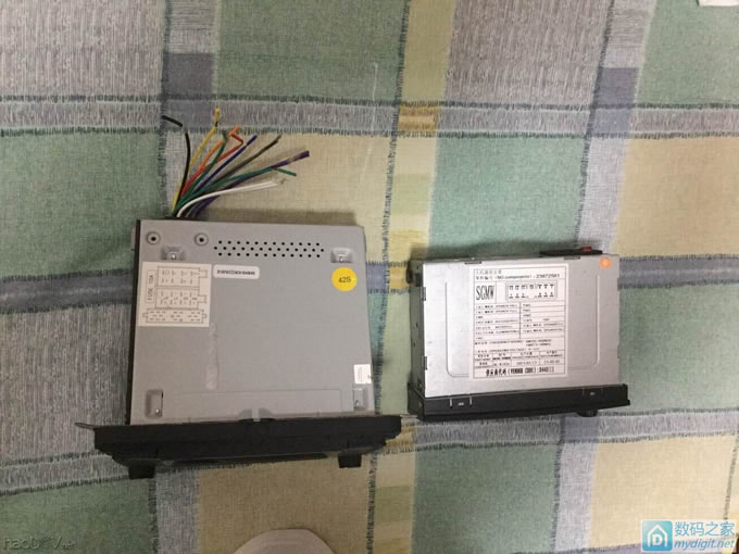 天气暴热,为自己心爱的白光烙铁控制器做一个凉爽的家。