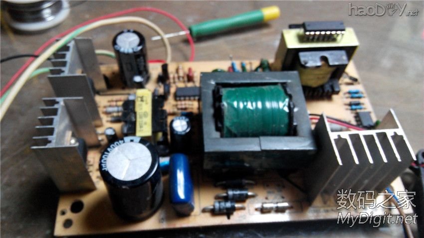 TL494方案的电动车充电器维修并改可调 TL494方案的电动车充电器维修并改可调