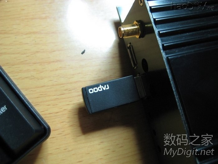 手工打造全金属迷你下载机,手掌大小,实现iPad遥控开机和远程控