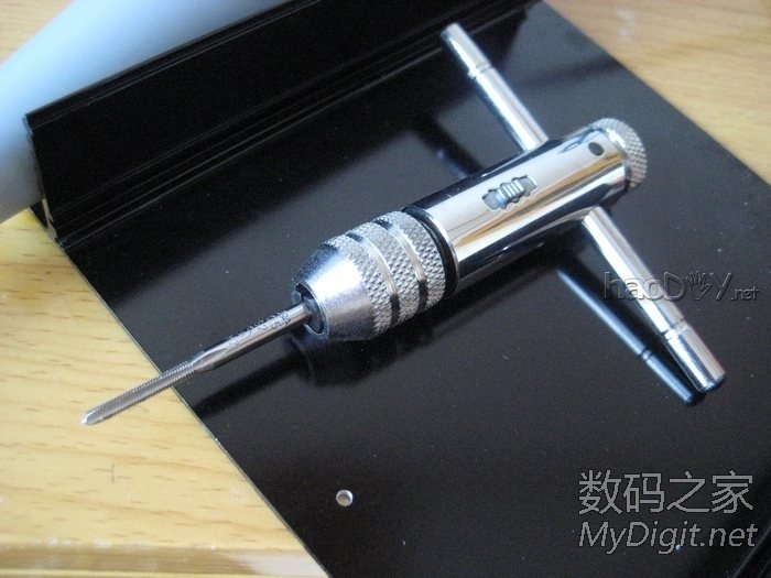 手工打造全金属迷你下载机,手掌大小,实现iPad遥控开机和远程控制(96图) 手工打造全金属迷你下载机,手掌大小,实现iPad遥控开机和远程控