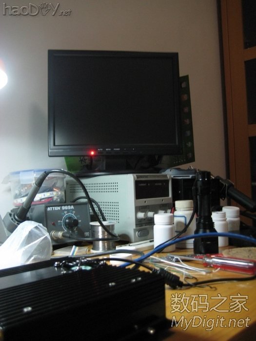 手工打造全金属迷你下载机,手掌大小,实现iPad遥控开机和远程控