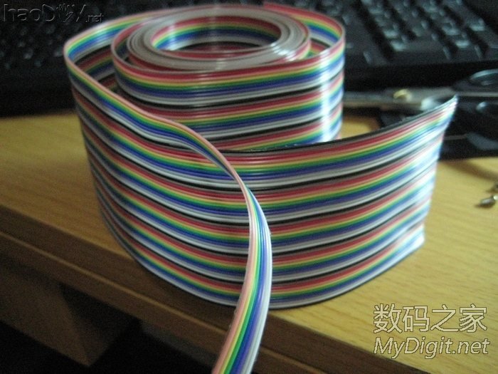 手工打造全金属迷你下载机,手掌大小,实现iPad遥控开机和远程控