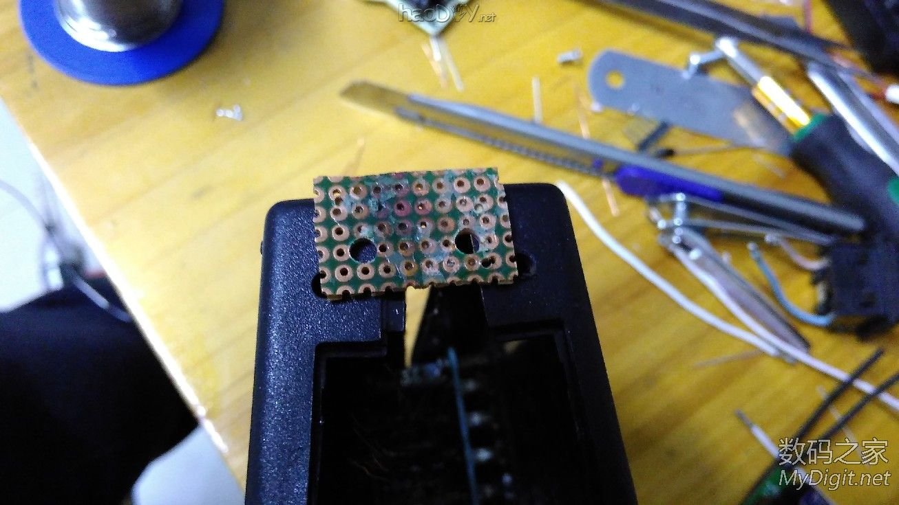 用心做一个4S平衡充,也就是独立充,4个5V1A电源加4个4056充电板