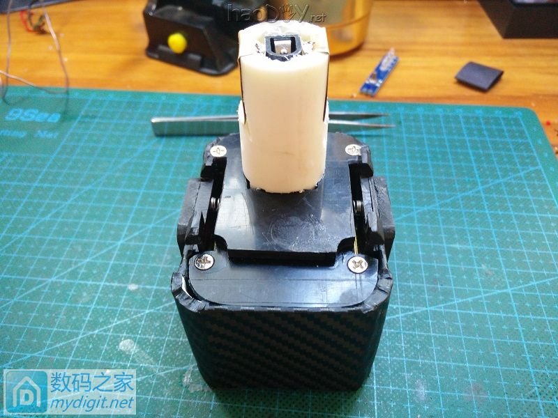 『二师兄出品』为松下EZT168贴身打造电池盒(1)