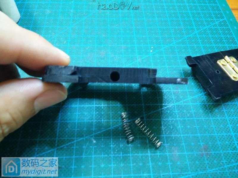 『二师兄出品』为松下EZT168贴身打造电池盒(1)