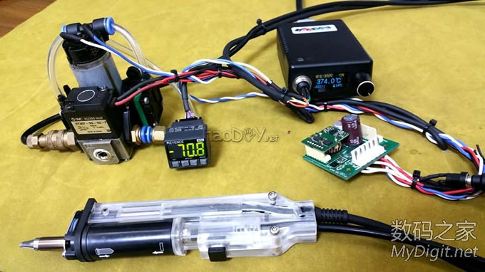 DIY多合一数字高级维修系统 恒温焊台+热风枪+真空吸锡器