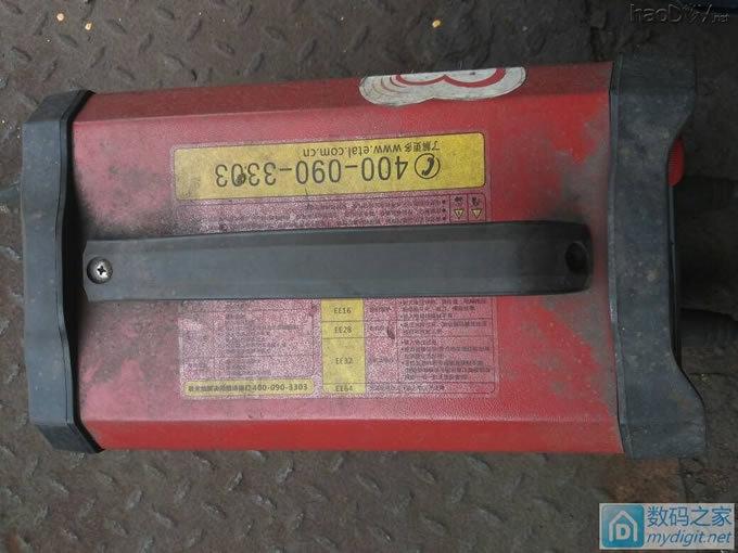 瞧我这半天干的活,没创意,看完差评吧 瞧我这半天干的活,没创意,直流电弧焊机