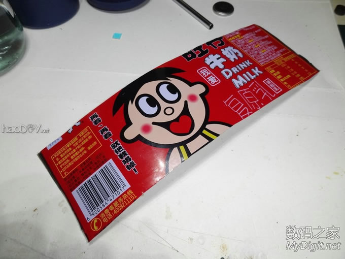 『MM DIY』给车子加个FM信号放大器。 『MM DIY』给车子加个FM信号放大器。