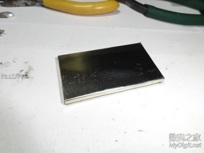 『MM DIY』给车子加个FM信号放大器。