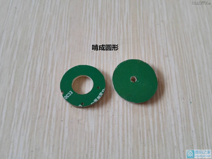 请输入描述 十五的月亮十六圆,我的电烙铁手柄终于也圆满了!废电路板再利用