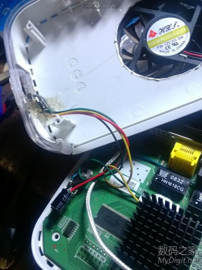 给WGR-614V9路由器加装USB接口 给WGR-614V9路由器加装USB接口