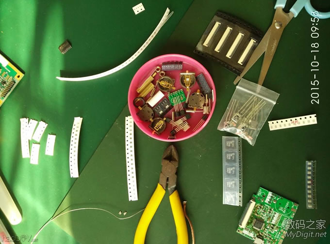 交作业,收到快一个月的玩具,周末玩起来 交作业,收到快一个月的玩具,周末玩起来GPS时钟万年历