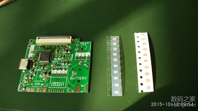 交作业,收到快一个月的玩具,周末玩起来 交作业,收到快一个月的玩具,周末玩起来GPS时钟万年历