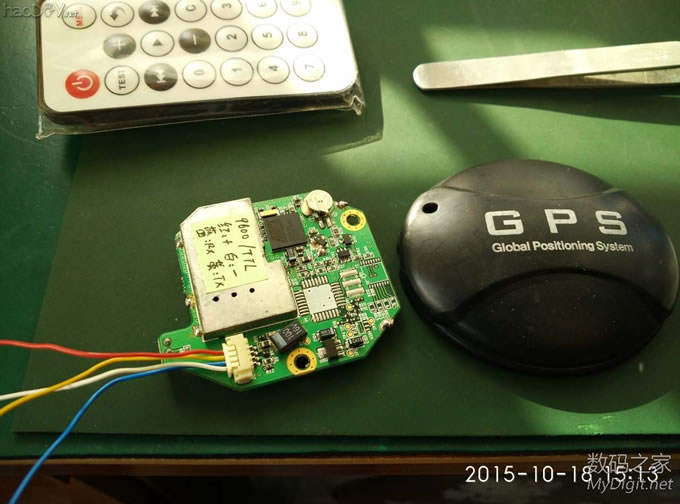 交作业,收到快一个月的玩具,周末玩起来GPS时钟万年历