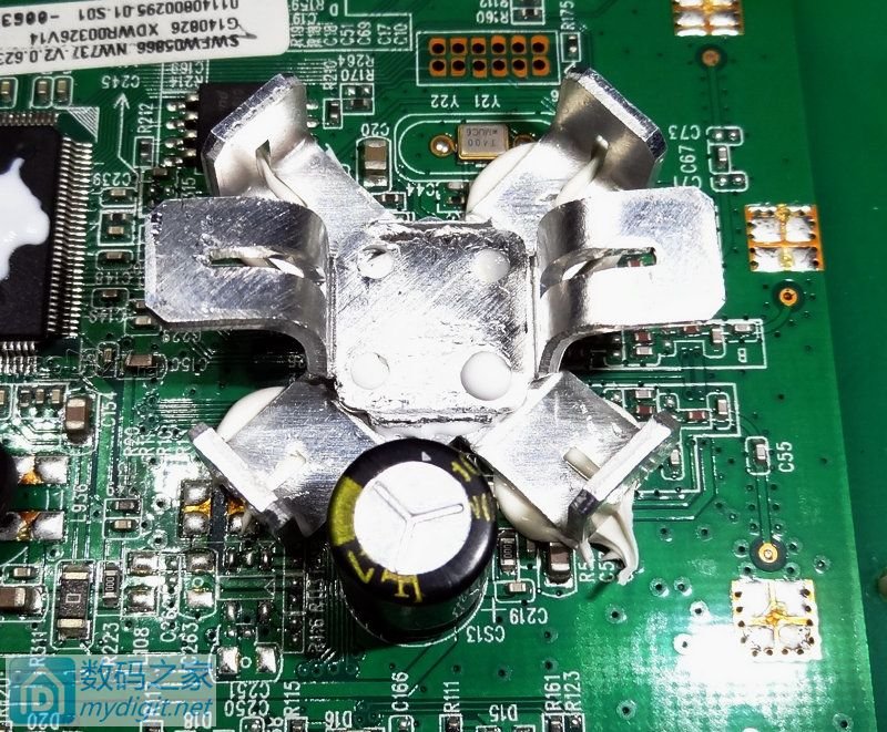 『MM DIY』磊科NW737加散热片。明天要嫁人了~ 『MM DIY』磊科NW737无线路由加散热片。明天要嫁人了~