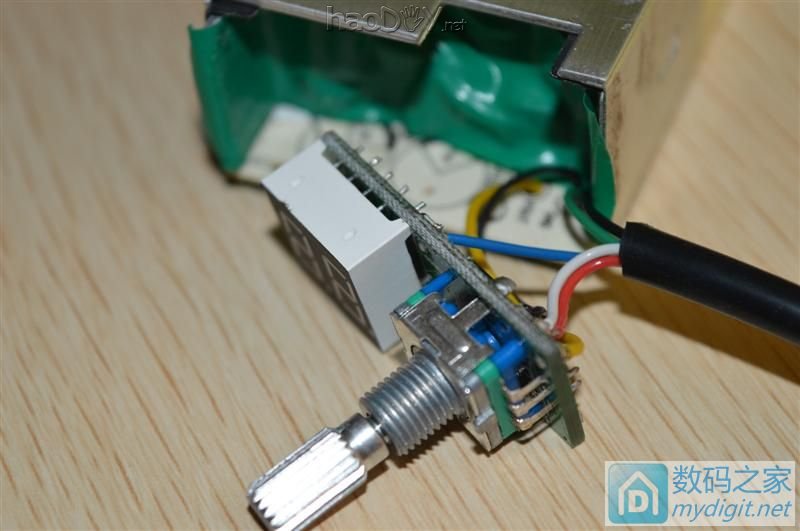 让尊贵白光回归白菜,简单diy迷你便携数显白光t12控制电烙铁,指