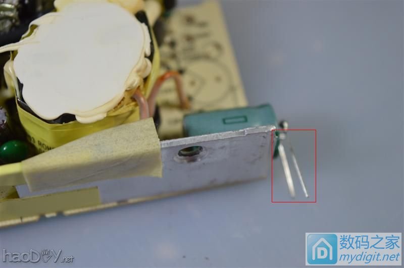 让尊贵白光回归白菜,简单diy迷你便携数显白光t12控制电烙铁,指