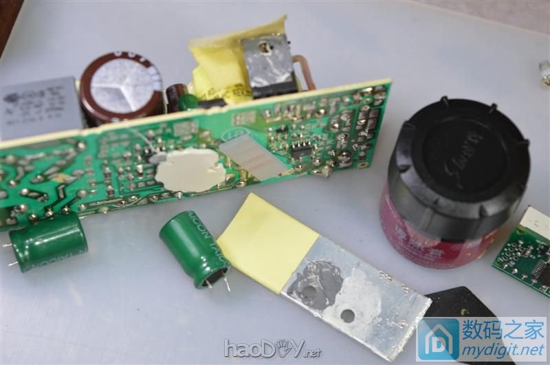 让尊贵白光回归白菜,简单diy迷你便携数显白光t12控制电烙铁,指