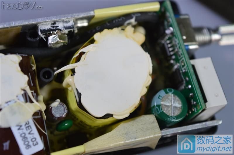 让尊贵白光回归白菜,简单diy迷你便携数显白光t12控制电烙铁,指