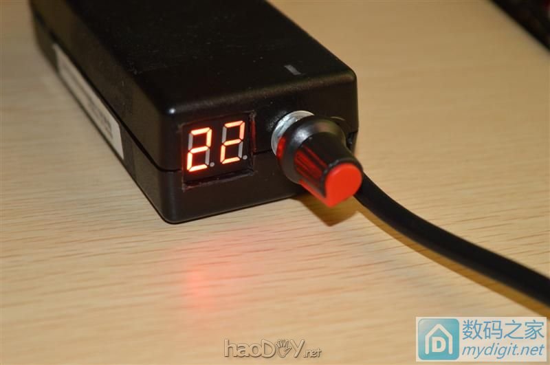 让尊贵白光回归白菜,简单diy迷你便携数显白光t12控制电烙铁,指