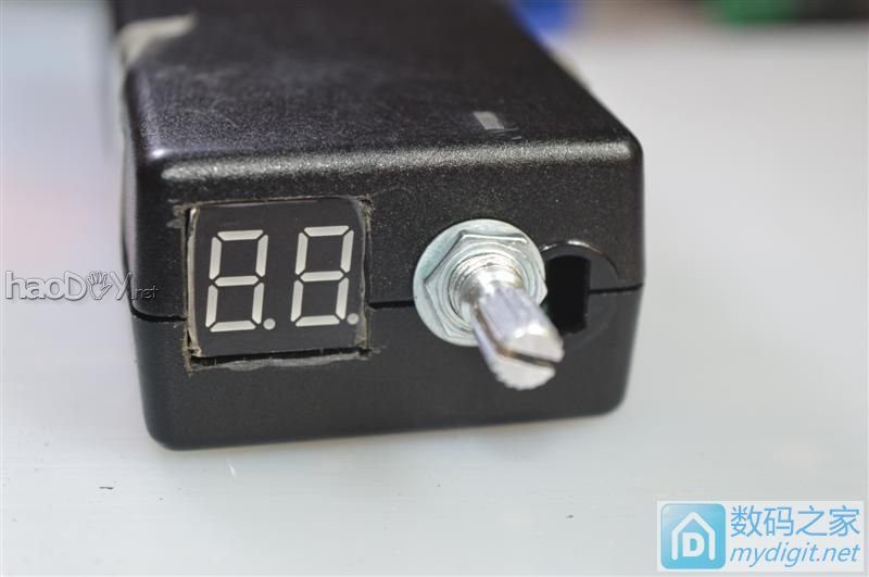 让尊贵白光回归白菜,简单diy迷你便携数显白光t12控制电烙铁,指