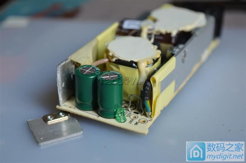 让尊贵白光回归白菜,简单diy迷你便携数显白光t12控制电烙铁,指导改造,图杀猫 让尊贵白光回归白菜,简单diy迷你便携数显白光t12控制电烙铁,指