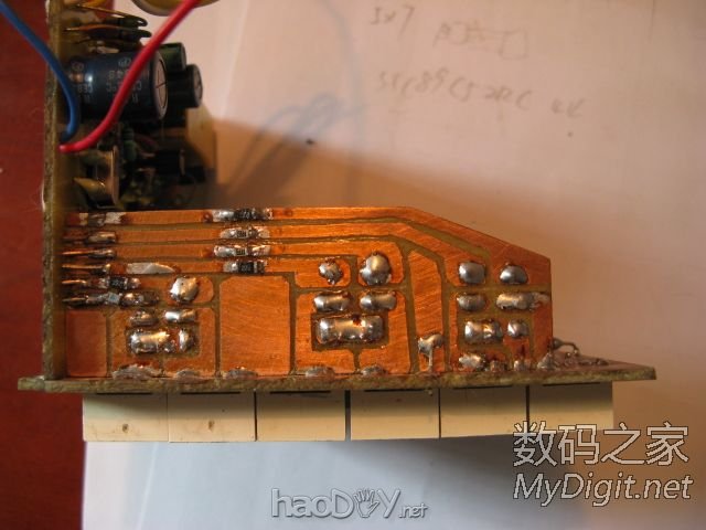 DIY数码管收音机,看全手工刀刻电路板过程