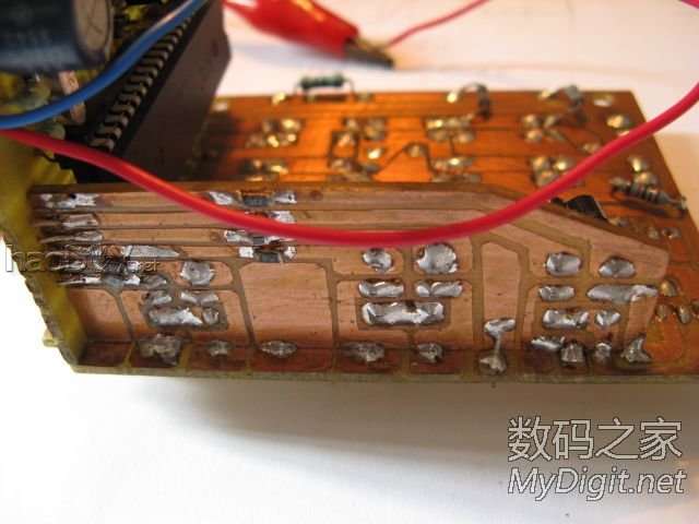 DIY数码管收音机,看全手工刀刻电路板过程