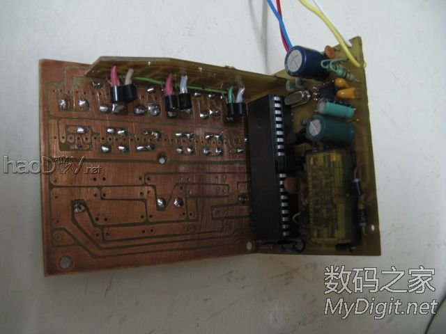 DIY数码管收音机,看全手工刀刻电路板过程