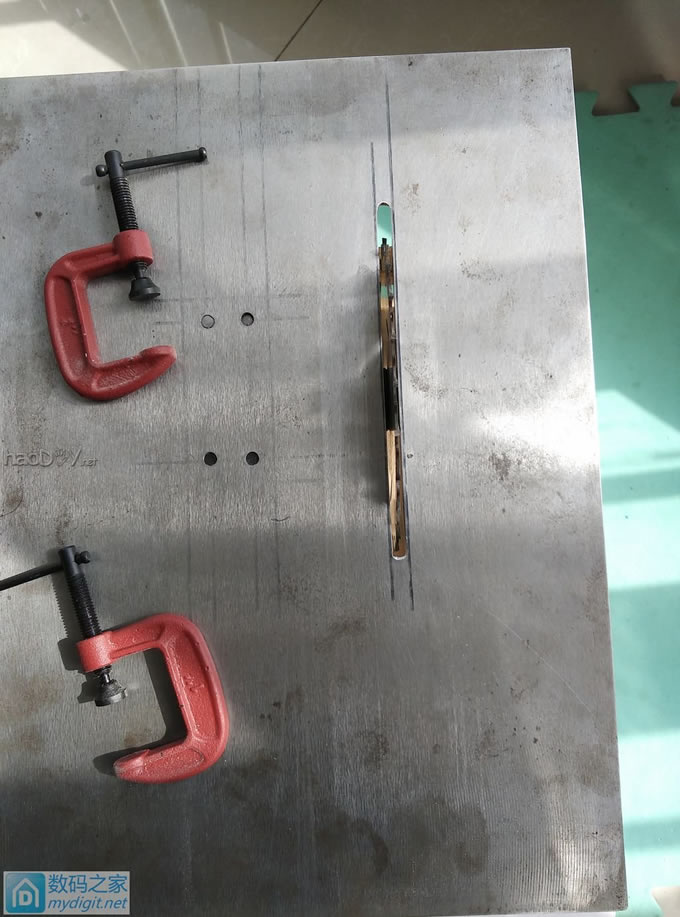 这两天没闲着,受苦受累又做了个铁家伙了却心愿 这两天没闲着,受苦受累又做了个铁家伙了却心愿做了个小台锯