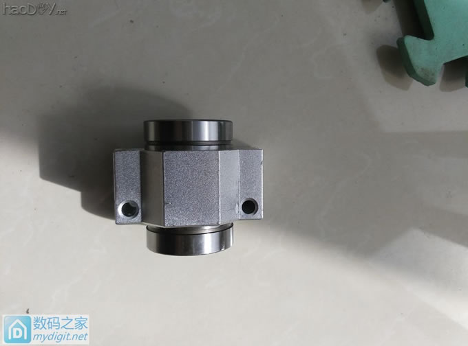 这两天没闲着,受苦受累又做了个铁家伙了却心愿 这两天没闲着,受苦受累又做了个铁家伙了却心愿做了个小台锯