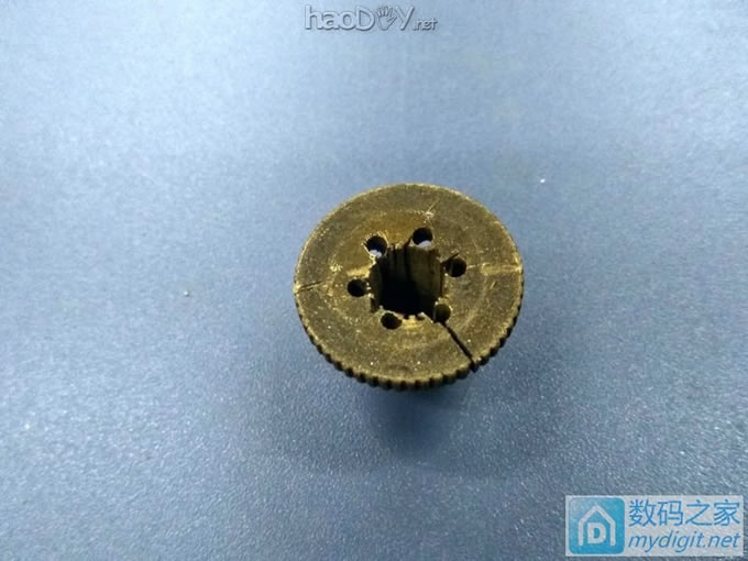 给快走丝线切割换个水嘴,顺便改下结构,效果显而易见!! 给快走丝线切割换个水嘴,顺便改下结构,效果显而易见!!