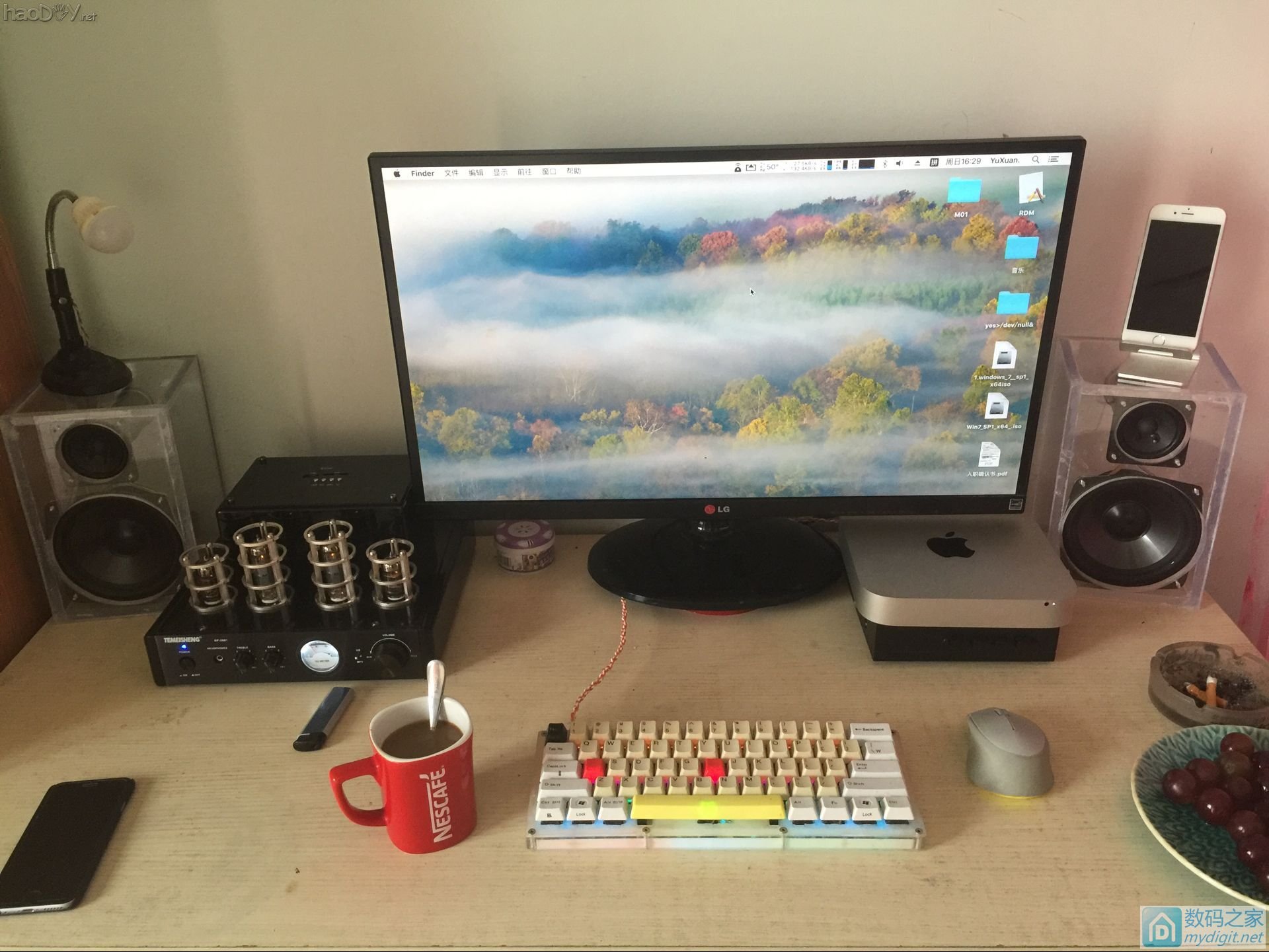 一直在潜水,发一个自己做的亚克力音响 一直在潜水,发一个自己做的亚克力音响