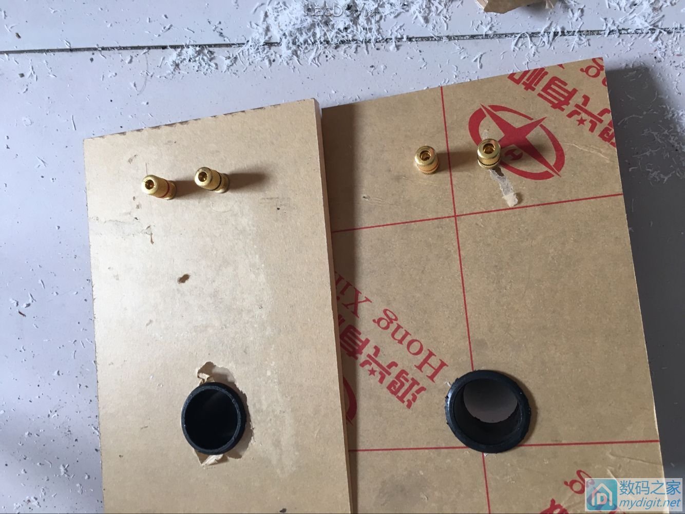 一直在潜水,发一个自己做的亚克力音响 一直在潜水,发一个自己做的亚克力音响