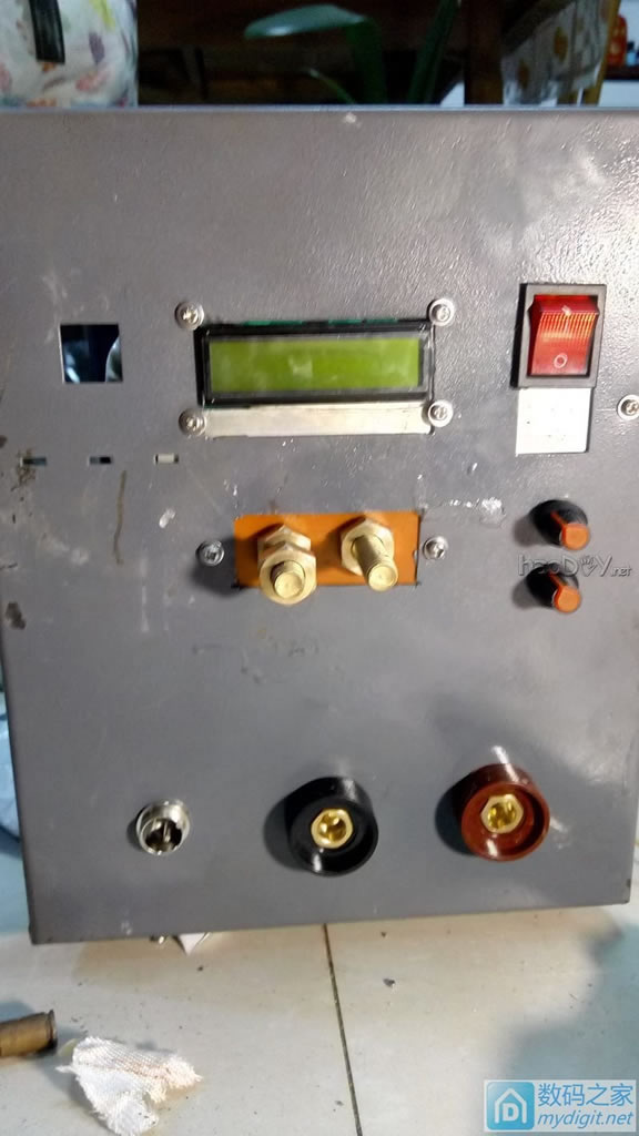 喜欢硬派越野、更喜欢自己DIY,自制了一台点焊机效果不错……