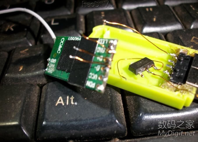 用被电池涨坏的平板电脑WIFI模块制作台式电脑无线网卡!