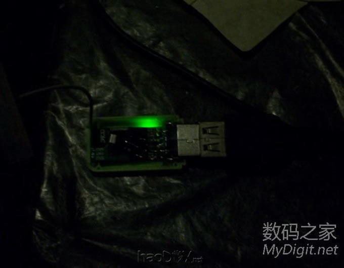 用被电池涨坏的平板电脑WIFI模块制作台式电脑无线网卡!