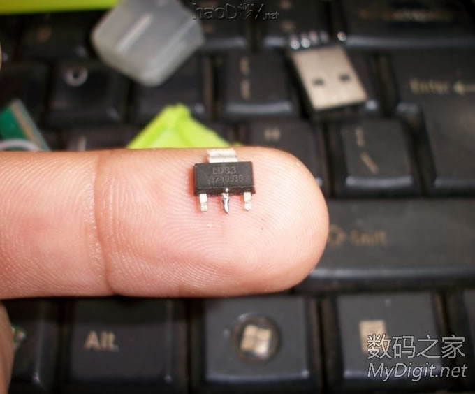 用被电池涨坏的平板电脑WIFI模块制作台式电脑无线网卡!