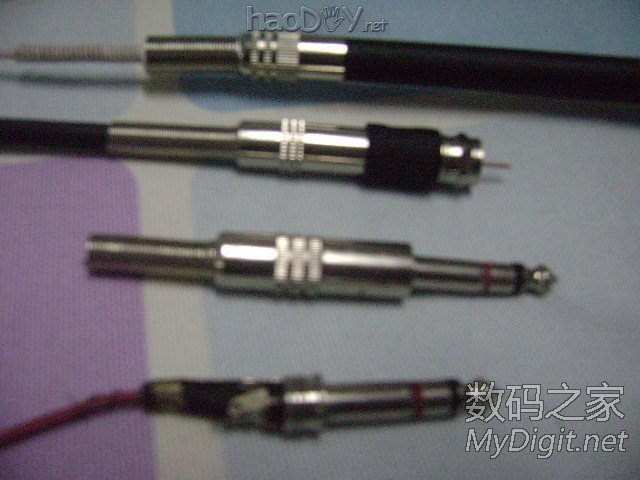 疯狂DIY路由器天线微距特写 疯狂DIY路由器天线(2)