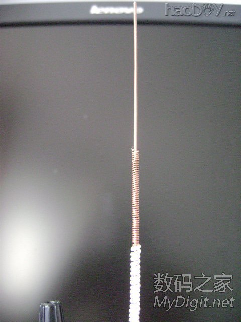 疯狂DIY路由器天线微距特写 疯狂DIY路由器天线(2)