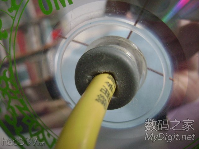 疯狂DIY路由器天线微距特写 疯狂DIY路由器天线(2)