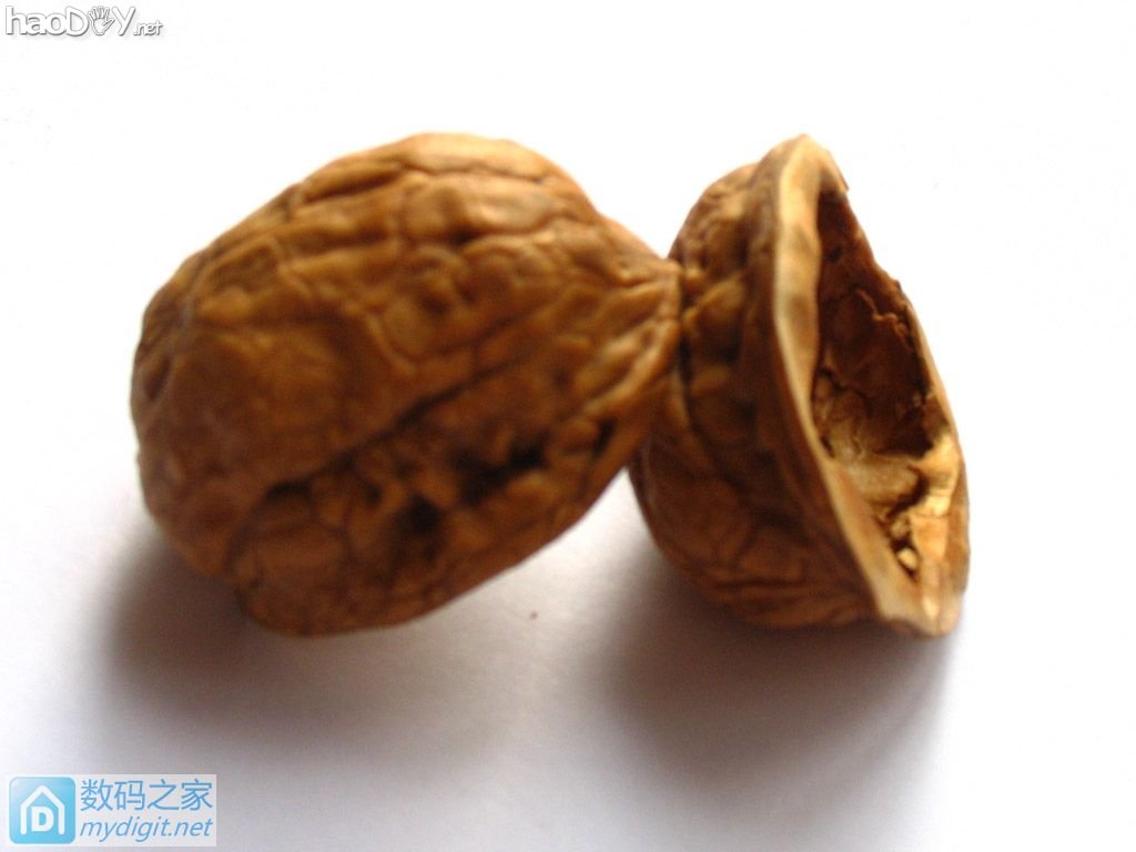 D个野外应急的手机充电器 D个野外应急的手机充电器