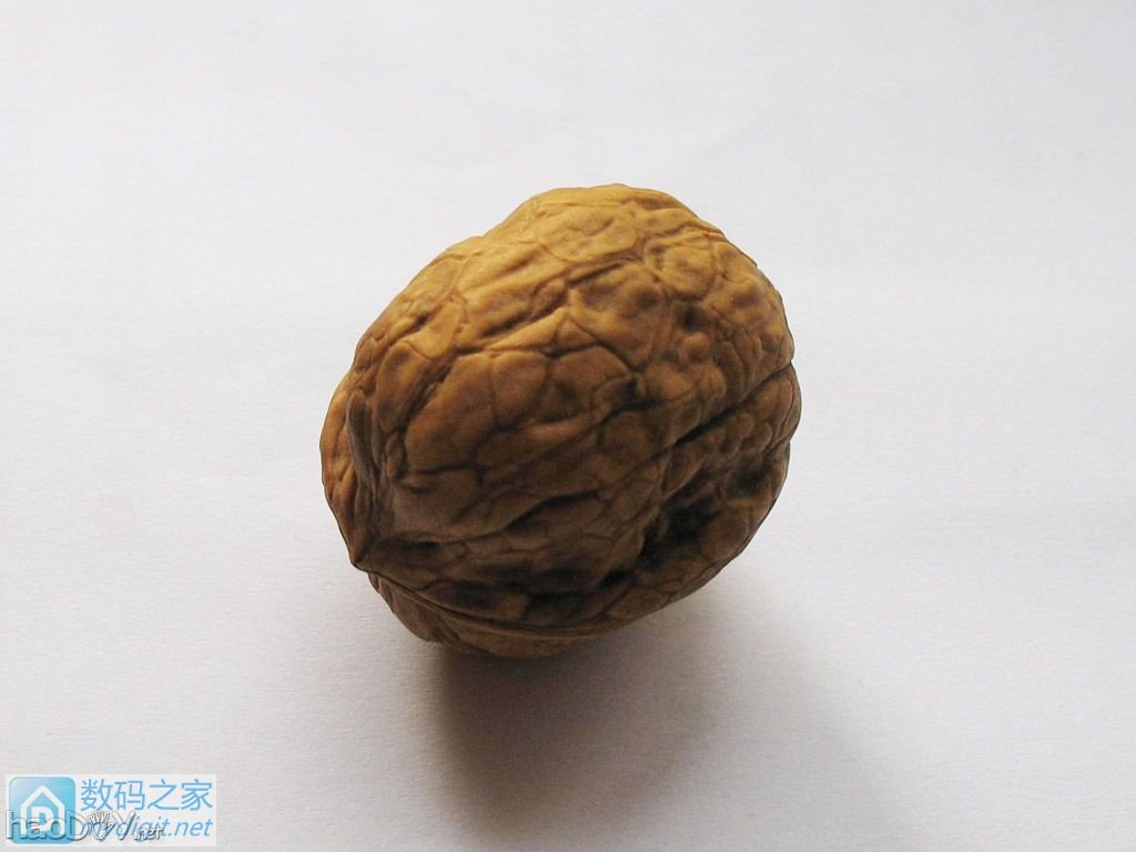 D个野外应急的手机充电器 D个野外应急的手机充电器