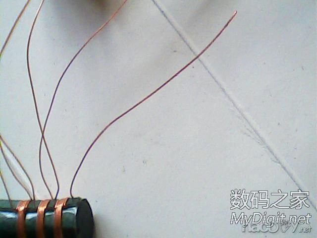 请输入描述 自制FM发射器,绝对不用一个电阻电容|